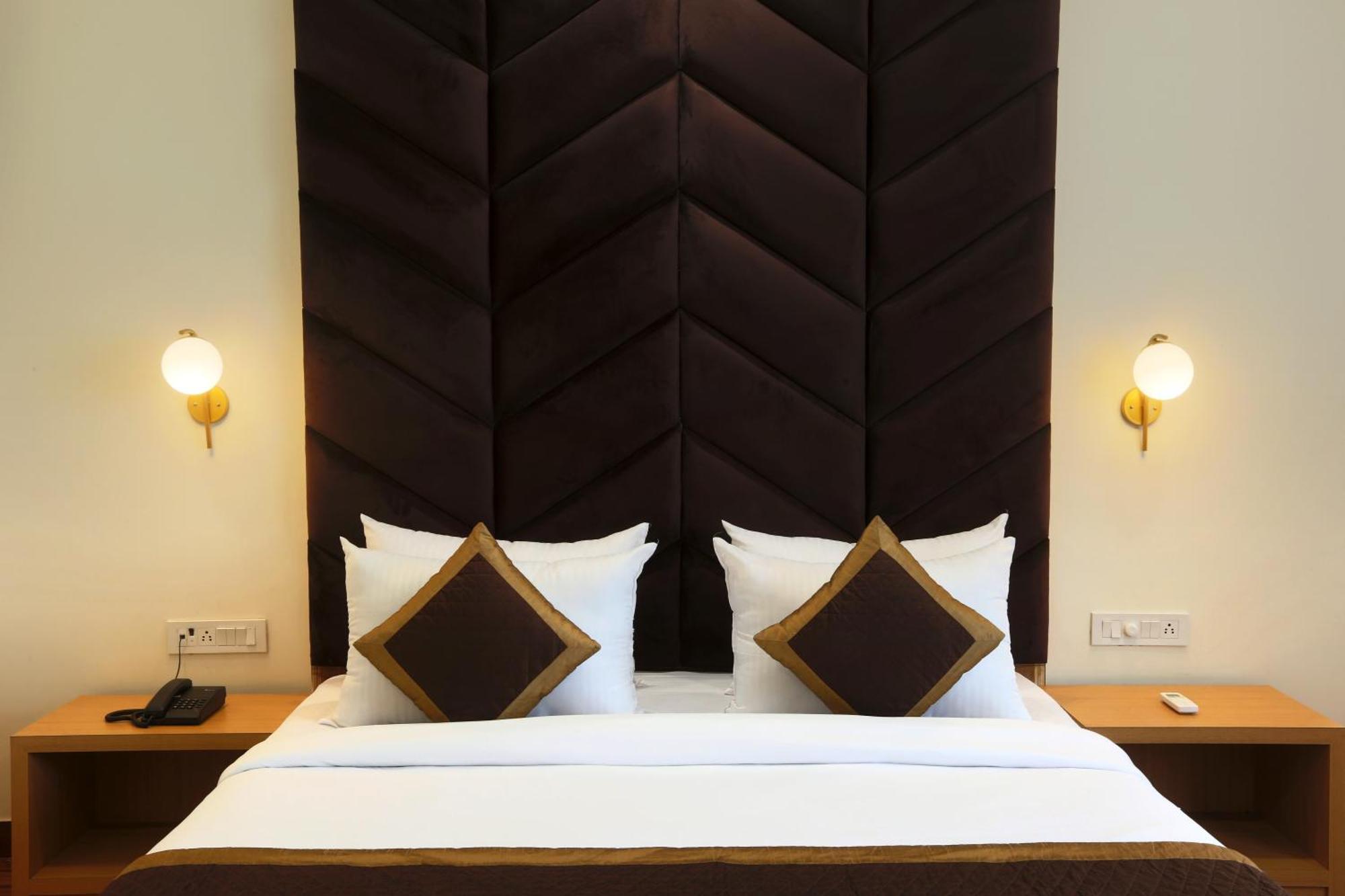 Hotel Prithvi Palace Igi Airport Delhi Νέο Δελχί Εξωτερικό φωτογραφία