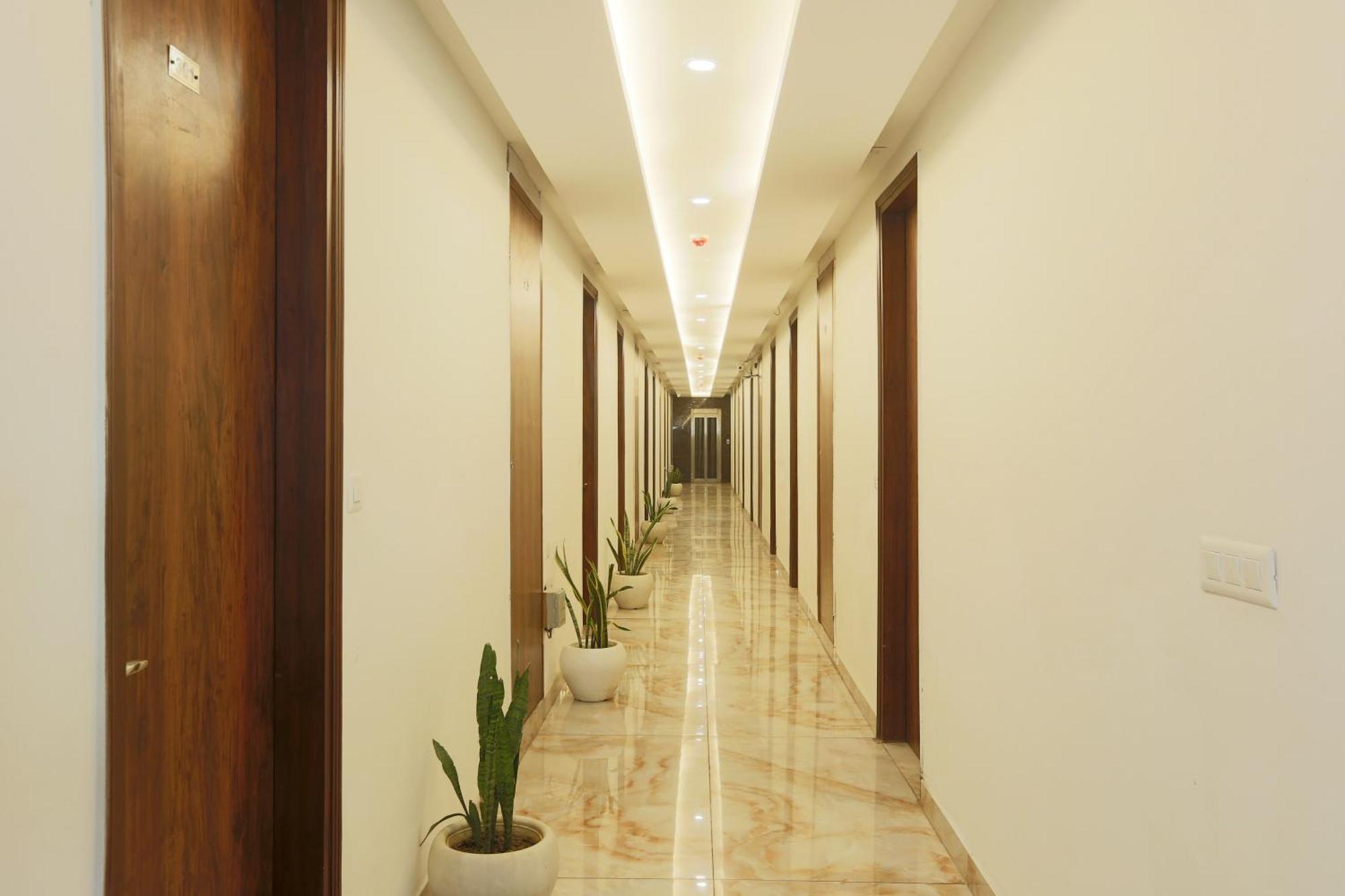Hotel Prithvi Palace Igi Airport Delhi Νέο Δελχί Εξωτερικό φωτογραφία