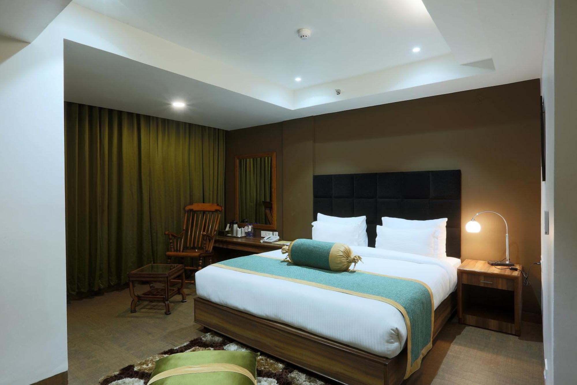 Hotel Prithvi Palace Igi Airport Delhi Νέο Δελχί Εξωτερικό φωτογραφία